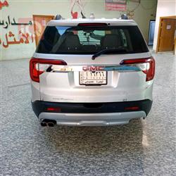 GMC Acadia